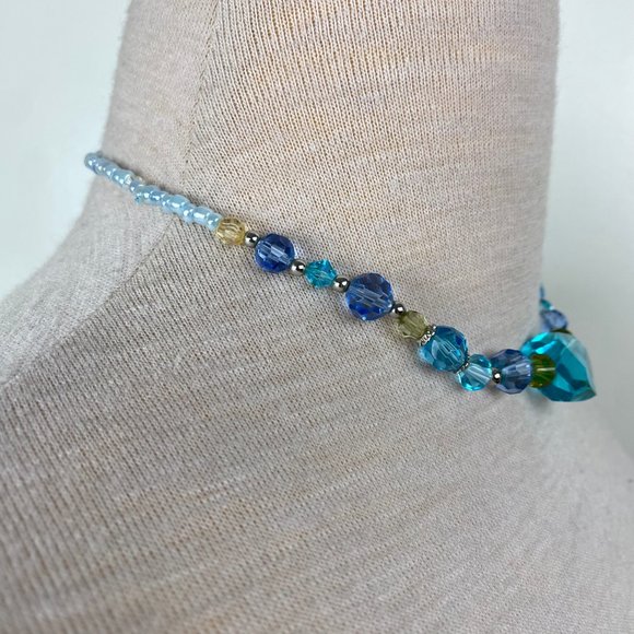 N Necklace Blue, Greens & Faux Pearl Beaded Necklace 19" - Picture 2 of 8
